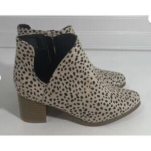 Jolimall Spotted Faux Suede Ankle Boots Outer V Cut Accent 2" Heel Zipper Size 5